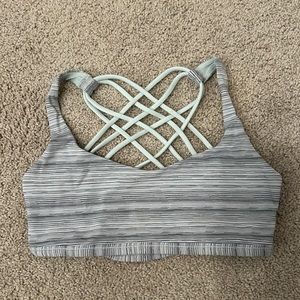 LULULEMON sports bra